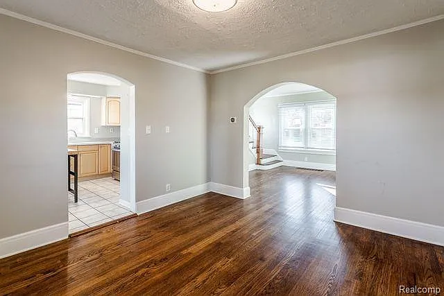 3126 Shenandoah Dr — Photo 6