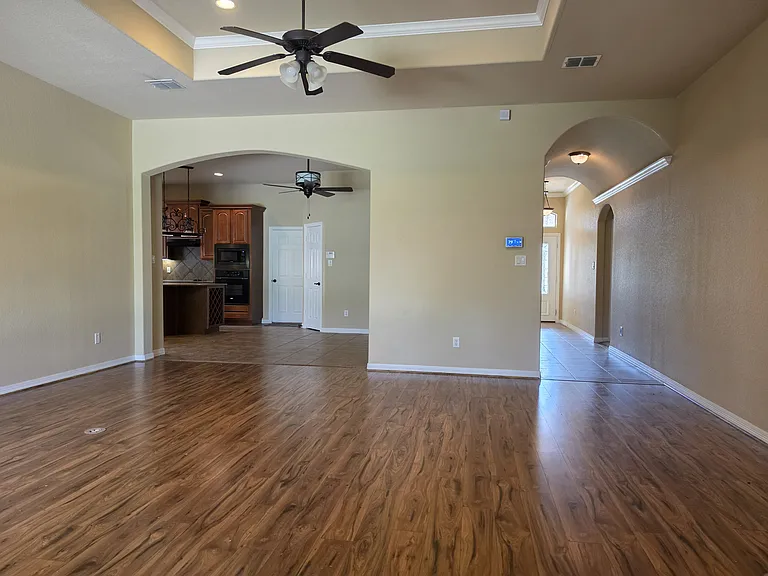828 Big Willow Dr — Photo 6