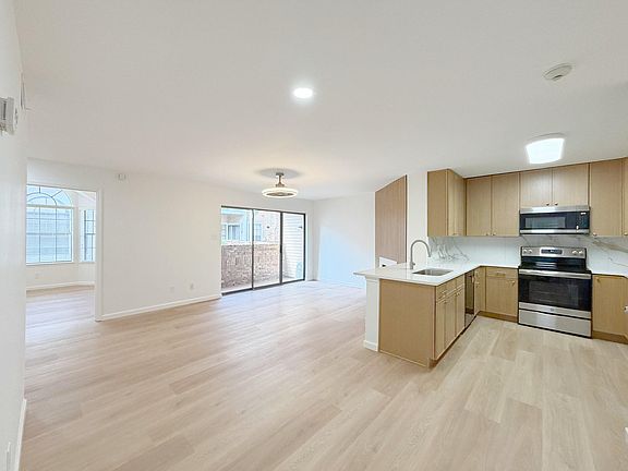 5th image of 2300 Old Spanish Trl APT 1066