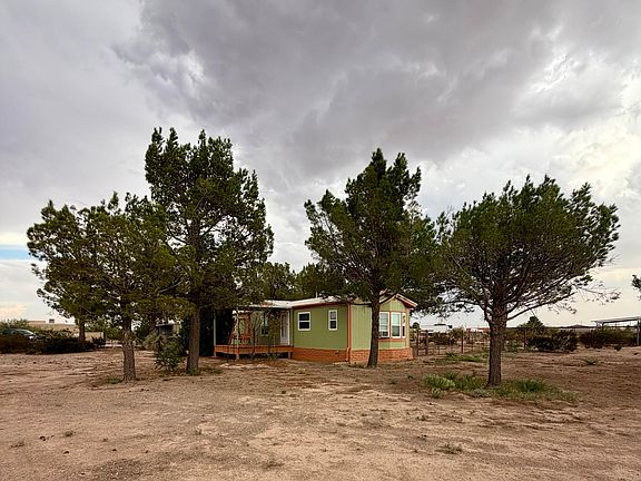 4th image of 2 Arapaho Rd