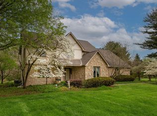 1380 Carriage Rd, Powell, OH 43065