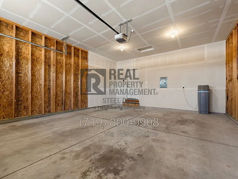 3002 W 22nd St — Photo 24