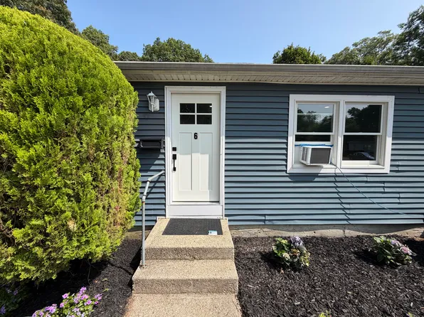 305 Smithtown Blvd APT 6, Nesconset, NY 11767