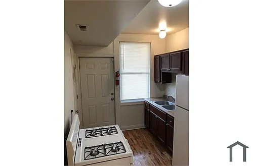 5643 W Iowa St #2 Photo 1 5643 W Iowa St #2 Photo 1