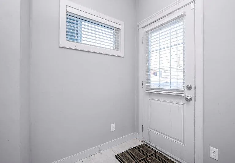 226 Redstone Dr NE — Photo 12