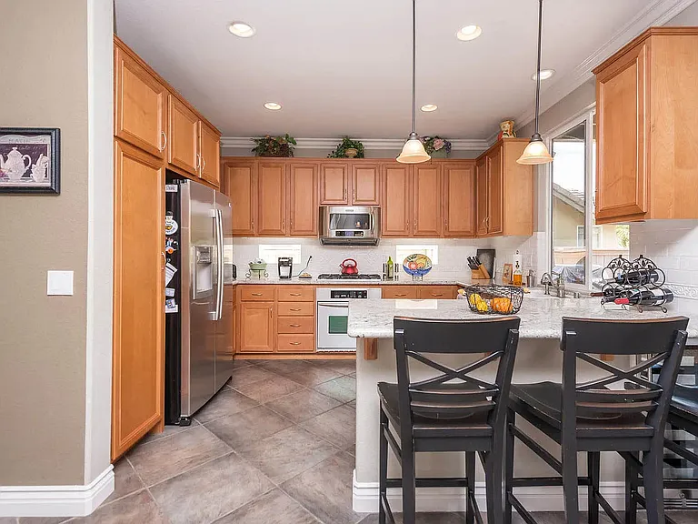 1450 Sundance Ave — Photo 5