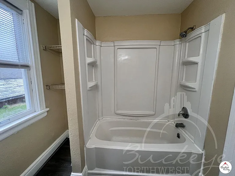 3113 Scottwood Ave — Photo 10