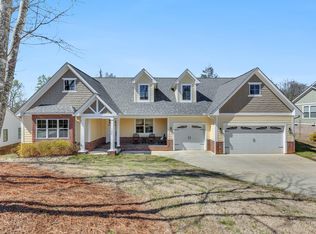 104 Pinelands Pl, Travelers Rest, SC 29690
