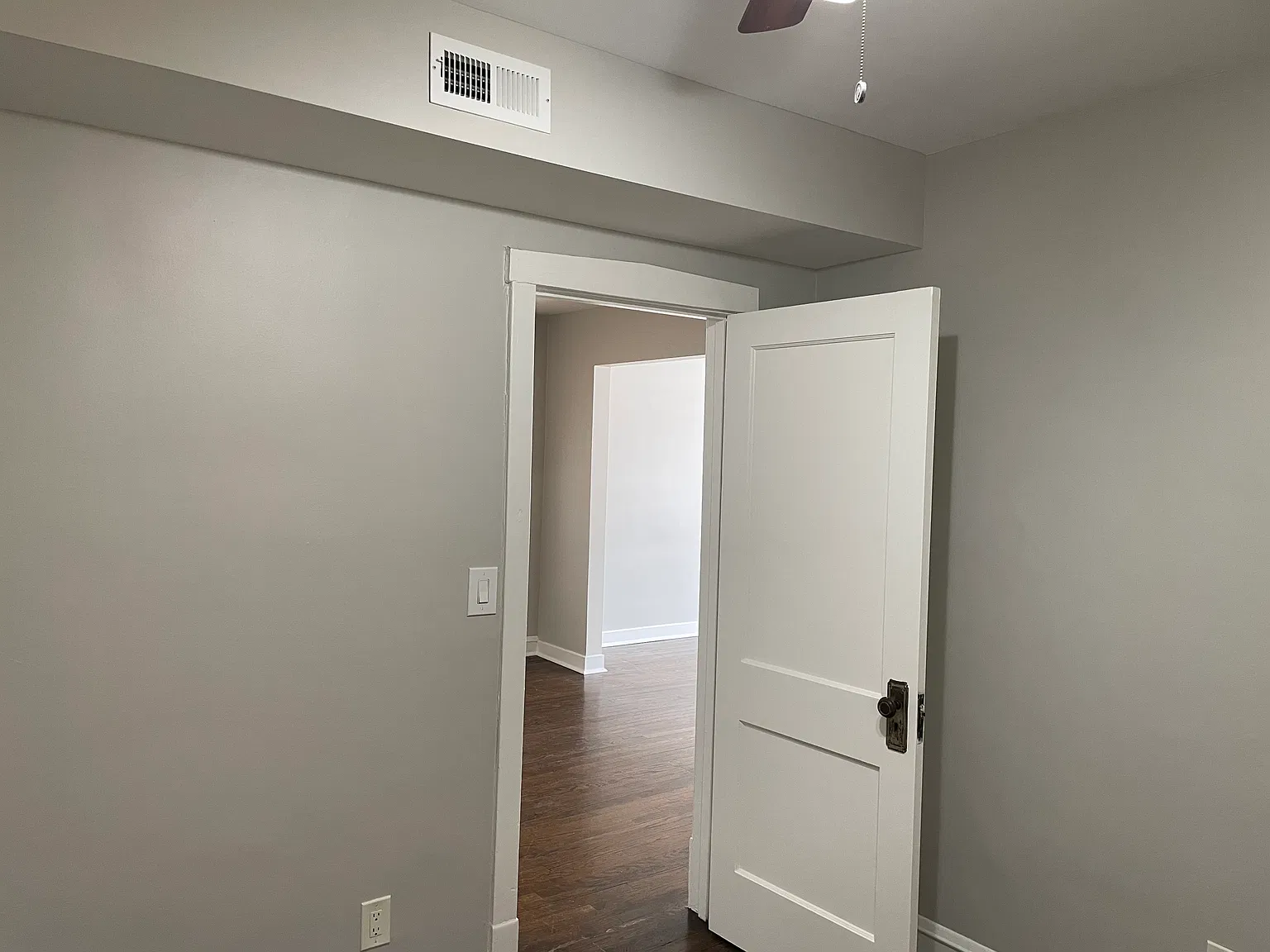 6129 S Kolmar Ave — Photo 3