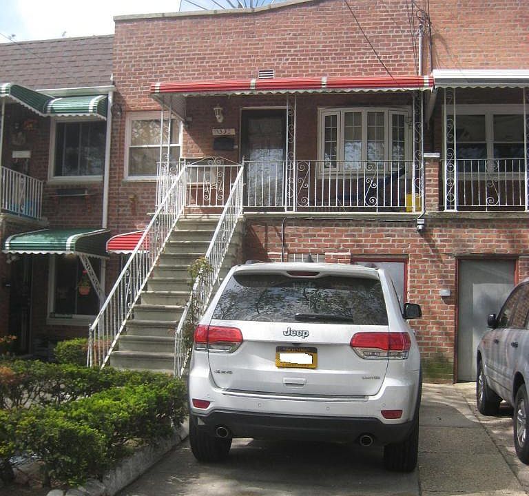 2nd image of 1336 E 99th St Floor 2
