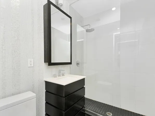 65 North 6th Street image 5 of 8