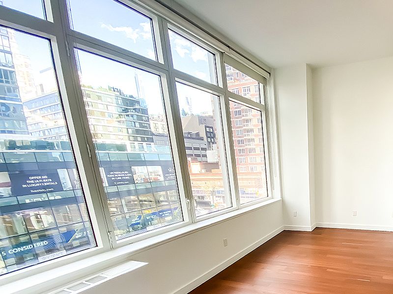 1st image of 600 W 42nd St #411