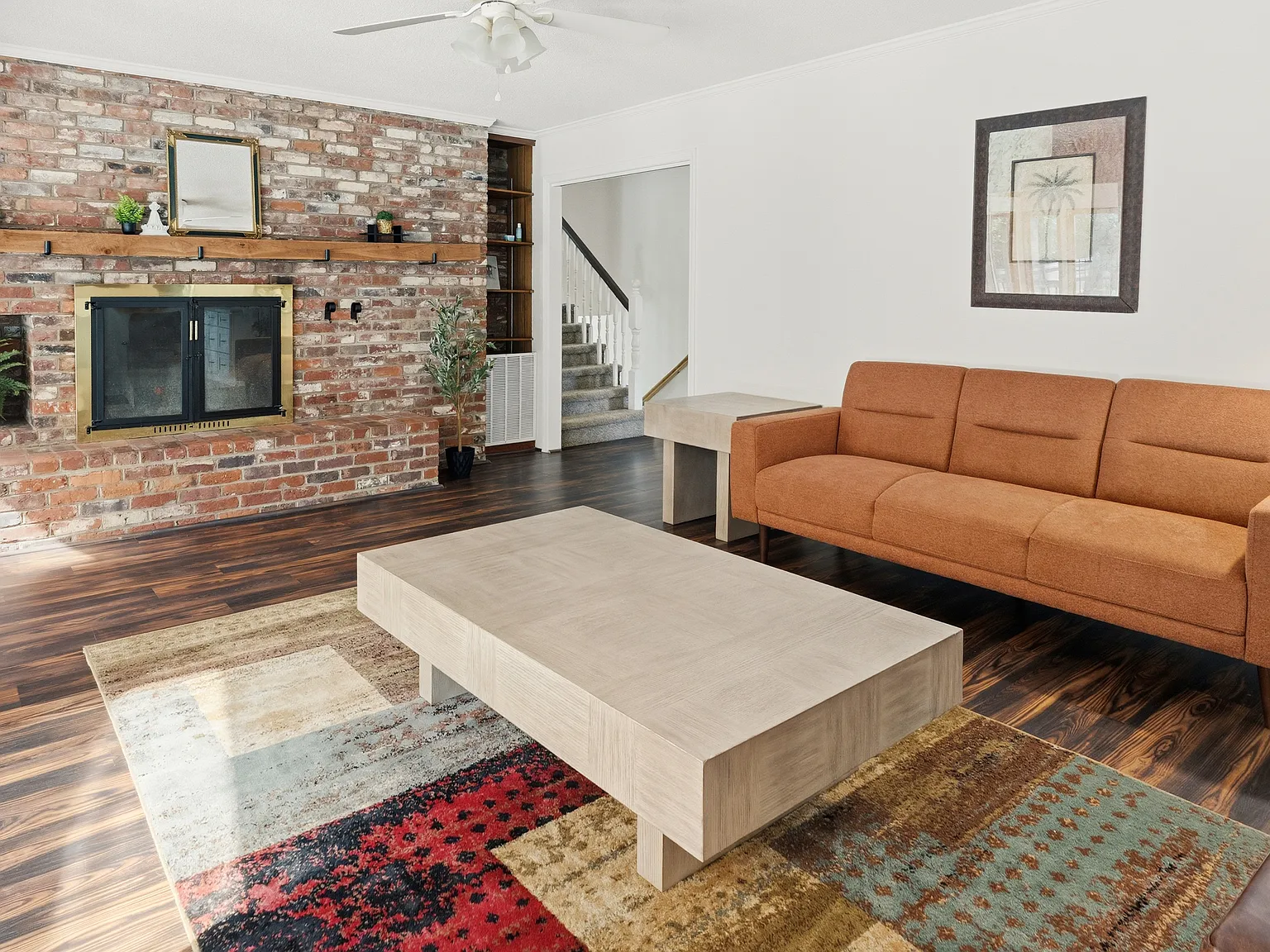 4 bed, 3337 sqft, $7,500 — Photo 4
