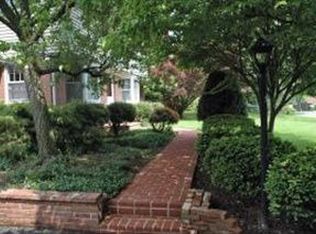 1809 Edenwald Ln, Lancaster, PA 17601