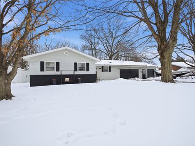 404 N Clark St, Greenup, IL, 62428