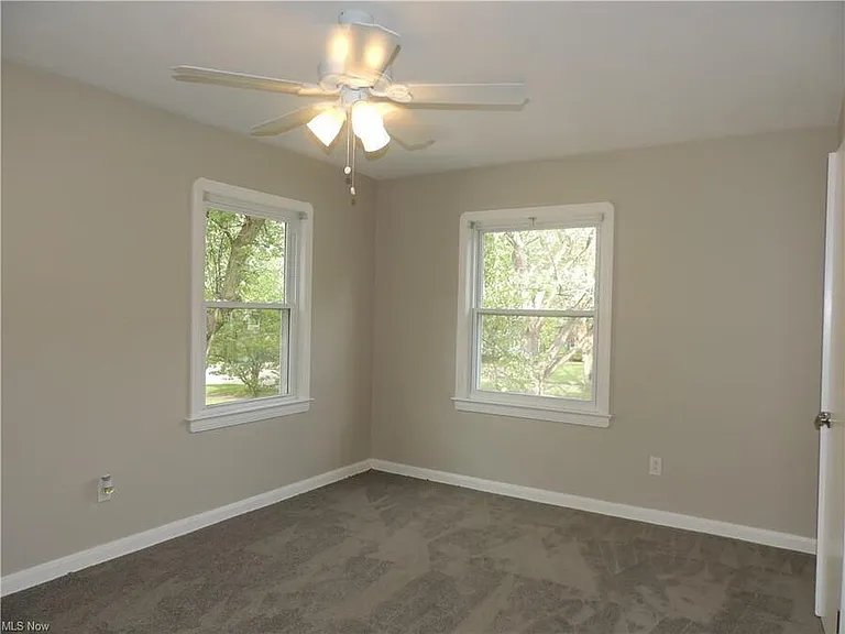 7366 Parma Park Blvd — Photo 15