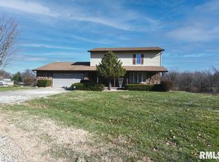 7864 Ponderosa Dr, Springfield, IL 62707