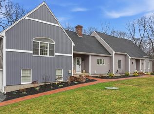 30 Anne Rd, North Andover, MA 01845