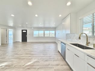 1532 Anuhea Pl, Honolulu, HI 96816
