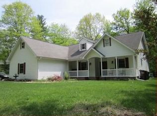 200 E Hickory Ridge Dr, Midland, MI 48642