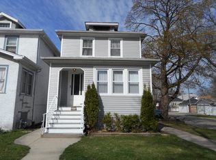 1302 Scoville Ave, Berwyn, IL 60402