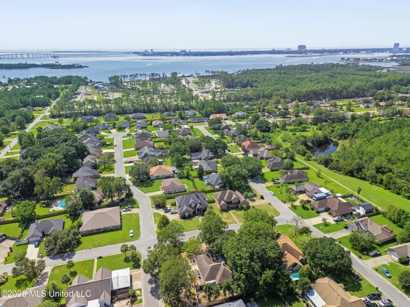 14712 Rue Mornay, Biloxi, MS 39532