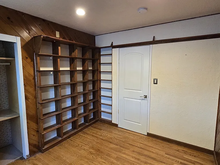 707 Pierino Ave — Photo 18