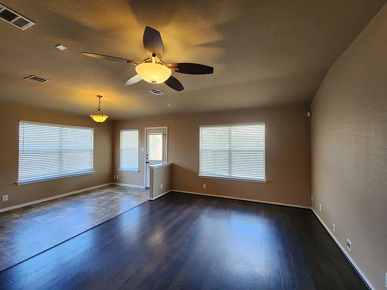 246 Crane Crest Dr — Photo 9