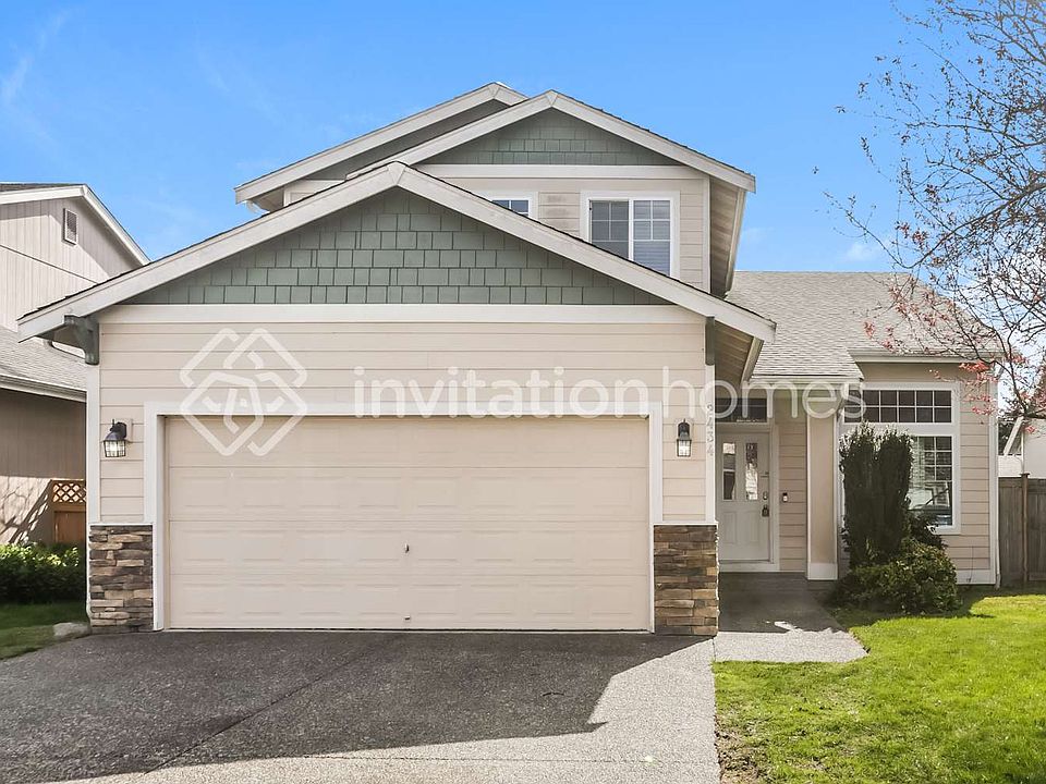1st image of 2434 165th St E