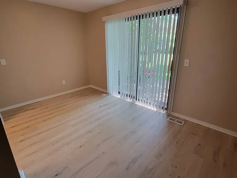 30635 Martindale Rd #103 — Photo 6