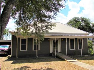 505 S Second St, Beeville, TX 78102