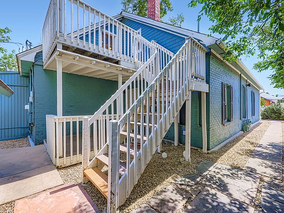 4th image of 2027 Pine St #1/2