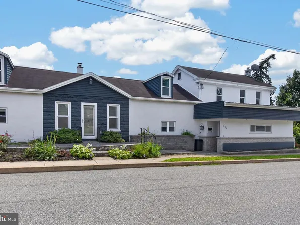 676 W Market St, Marietta, PA 17547