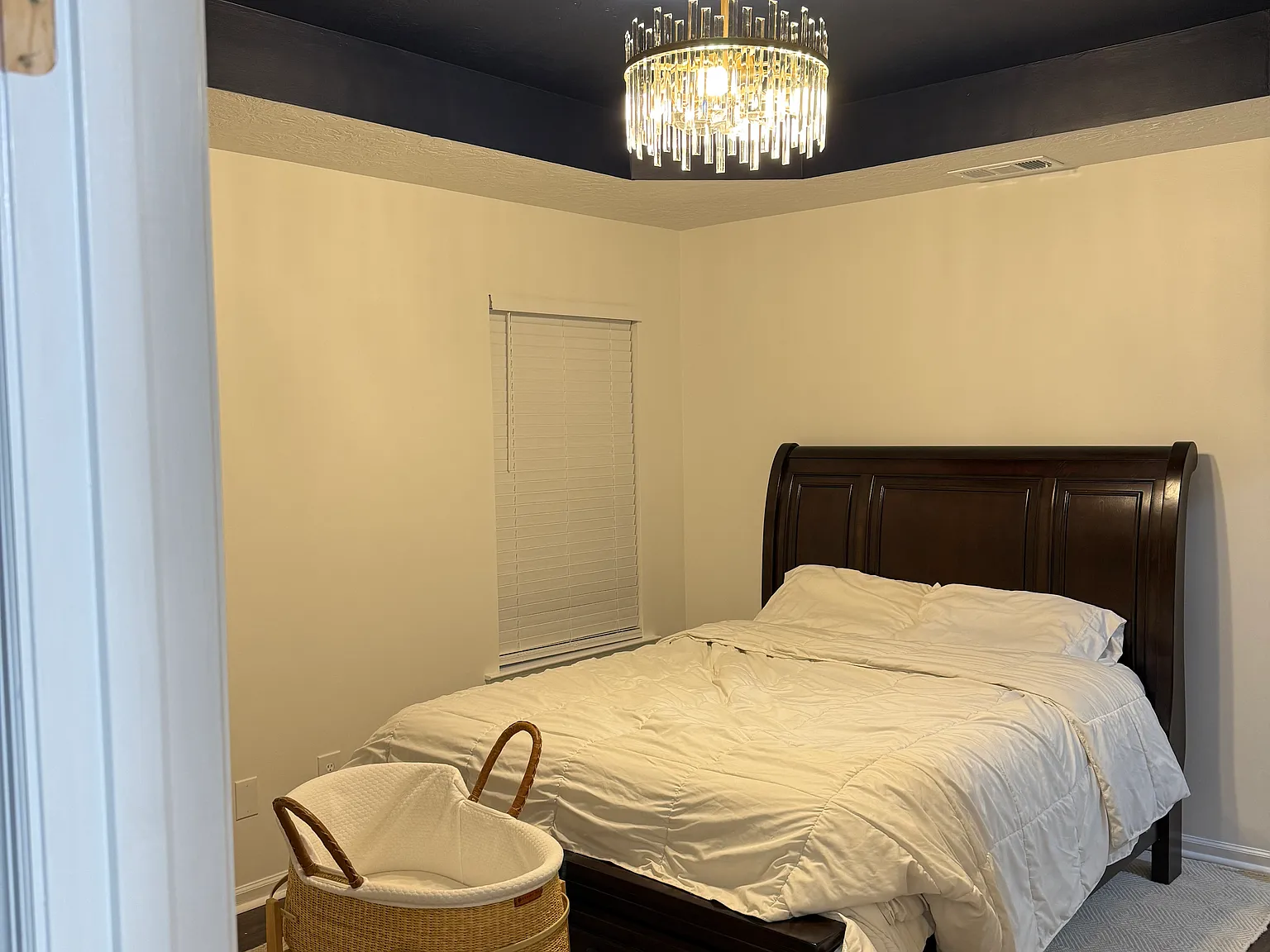 3 bed, 1460 sqft, $2,000 — Photo 4