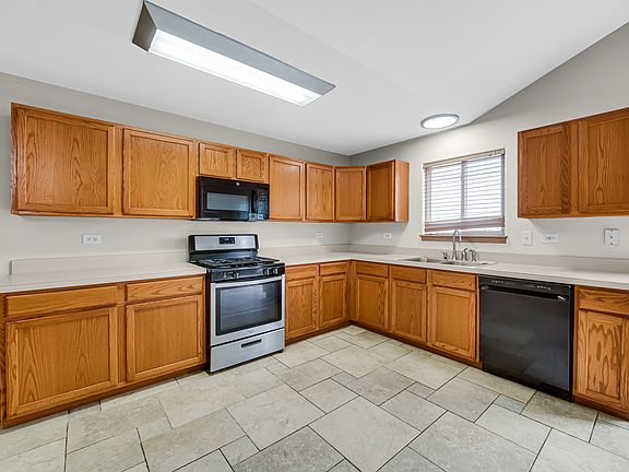 4th image of 4224 Ashcott Ln