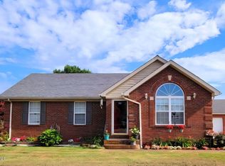 107 Freedom Pl, Bardstown, KY 40004