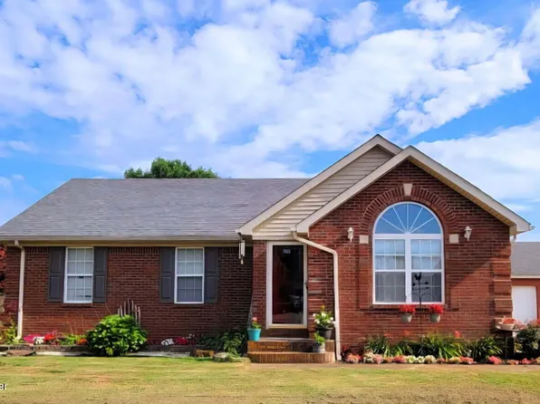107 Freedom Pl, Bardstown, KY 40004