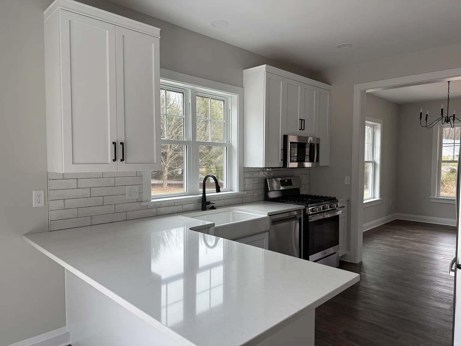 3 bed, 2.5 bath, 1822 sqft, $3,000 — Photo 3
