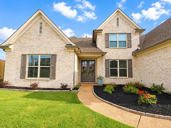 2nd image of 264 George Ellis Dr