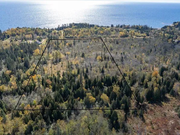 30XX E Castle Danger Rd, Two Harbors, MN 55616