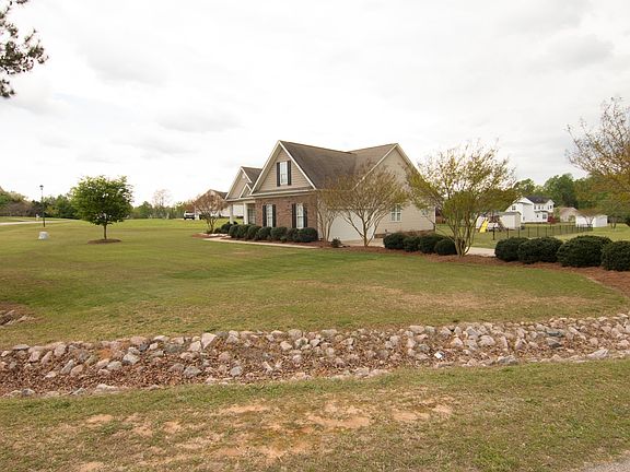 2nd image of 135 Williamston Ridge Dr