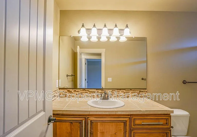 1506 S Dusky Dr — Photo 37