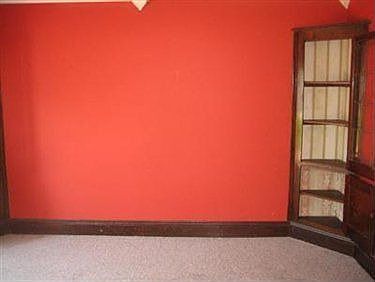 5th image of 5621 Northcliff Ave