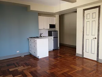 Rented by Lynn Herman Associates, LLC 