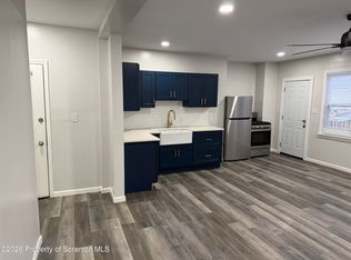 539 E Pine St APT C, Olyphant, PA 18447