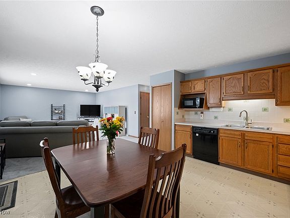 3rd image of 8724 Northstar Cir