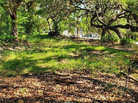 2nd image of 13209 Mansfield Dr Lot 31