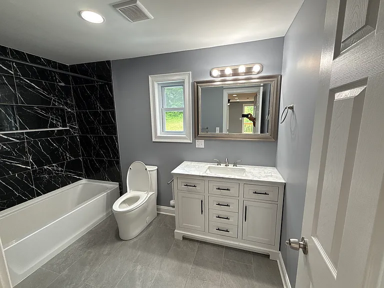 138 Lafayette St #2 — Photo 9