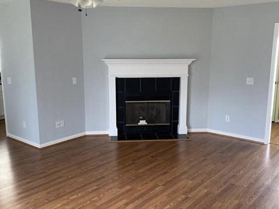 3rd image of 1212 Wyngate Drive
