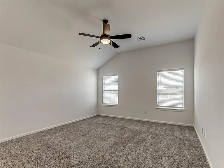 18025 Sunny Stone Ct — Photo 24